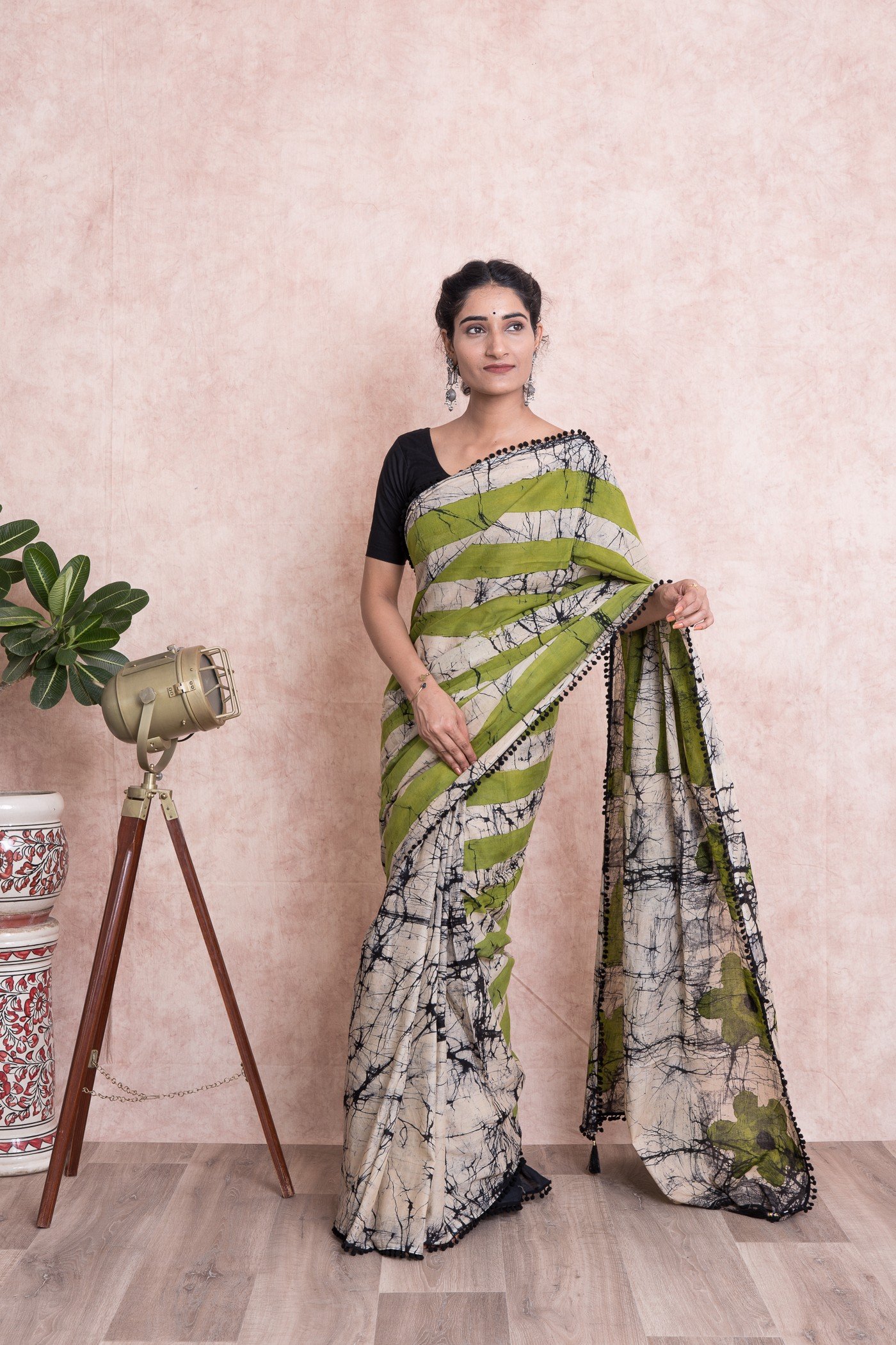 Batik Printed Cotton Sarees, Width : 44 Inches app. at Rs 999 / Piece in  Jaipur